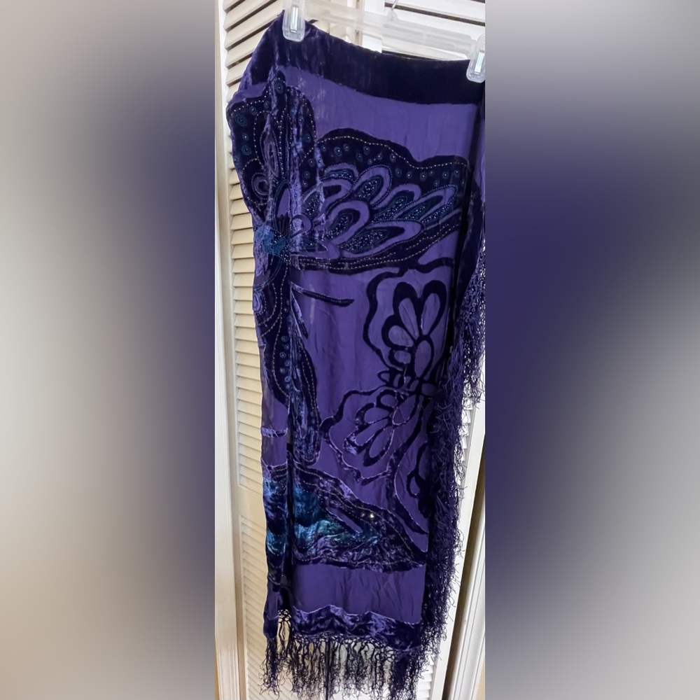 Women’s purple butterfly fringed shawl with velvet and rhinestones.